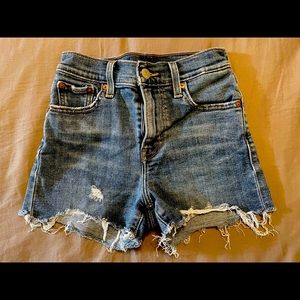 Women’s Levi’s jean shorts